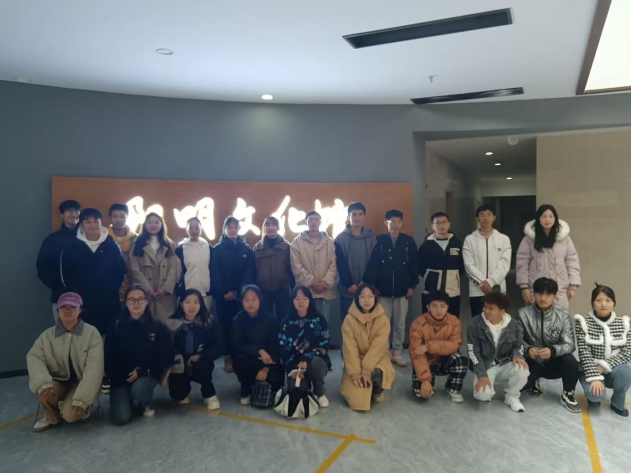 56A1AEB405CA8987590680E1FC8BA346